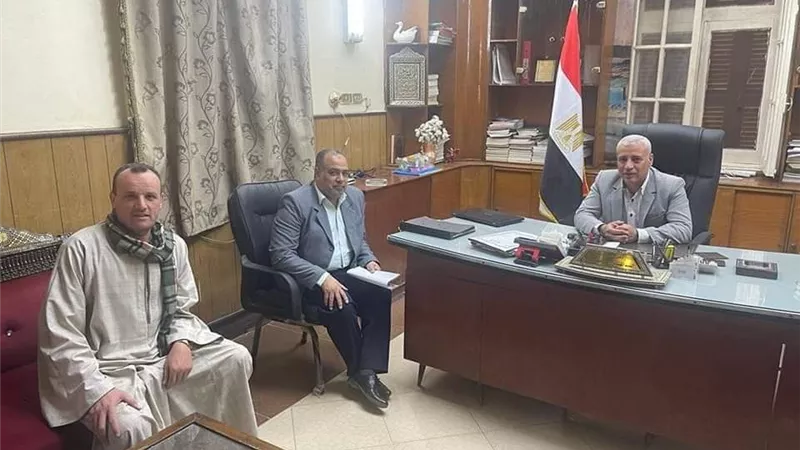 وكيل وزارة الزراعه ببنى سويف يلتقى أمين 