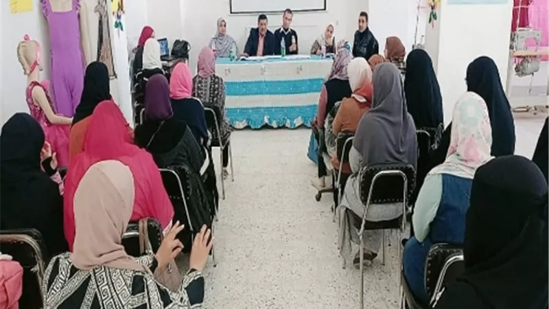 القوى العاملة بمطروح تنظم ندوة توعوية حول حقوق المرأة فى القانون