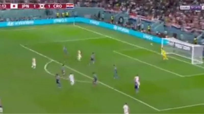 مودريتش يسدد كرة رائعة وجوندا يتألق ويحرم كرواتيا من التقدم..فيديو