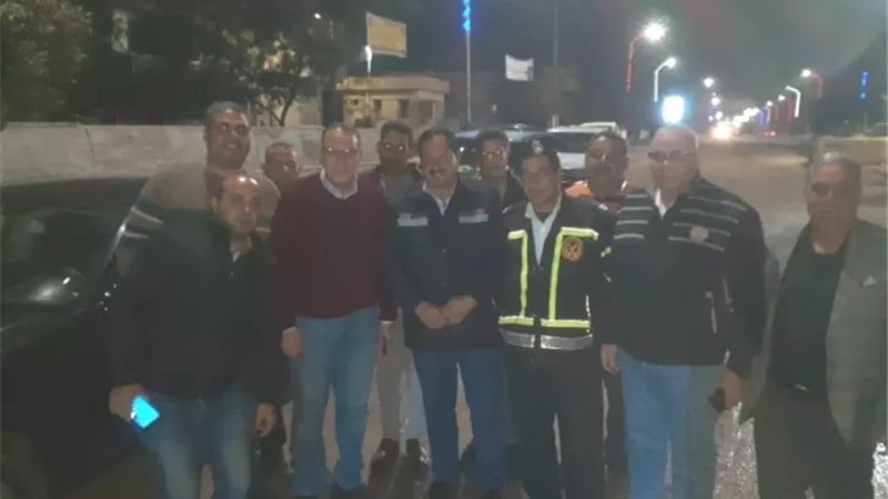 ليلاً..محافظ الشرقية يُفاجئ قرية الفدادنةويتابع اعمال الرصف بفاقوس