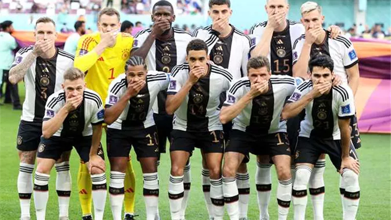مصطفى فهمي: مشهد منتخب ألمانيا فى كأس العالم غريب جدًا