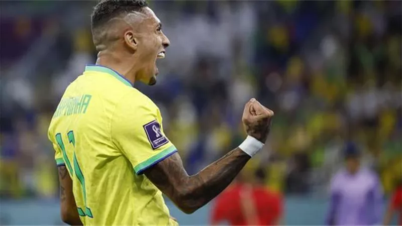 البرازيلي رافينها : أتمنى مواجهة البرتغال فى نهائى كأس العالم