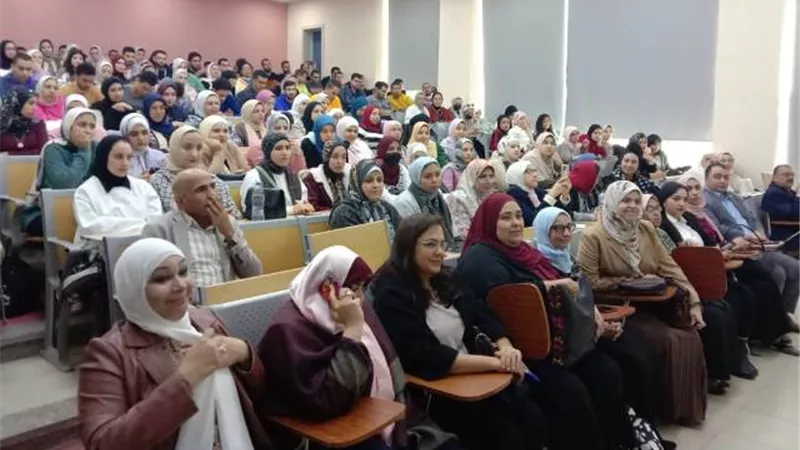 صيدلة جامعة بدر تنظم اليوم العلمى ومهارات توظيف سوق العمل.. 
