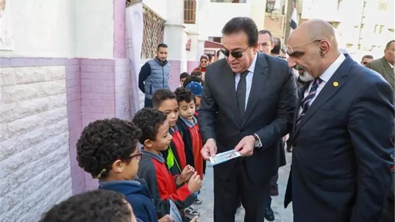 عبد الغفار : مواصلة مبادرة الرئيس للكشف المبكر عن الأنيميا والسمنة