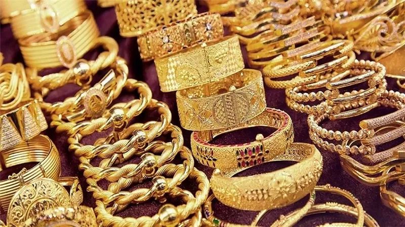 وزارة التموين: 200 جنيه انخفاض في جرام الذهب