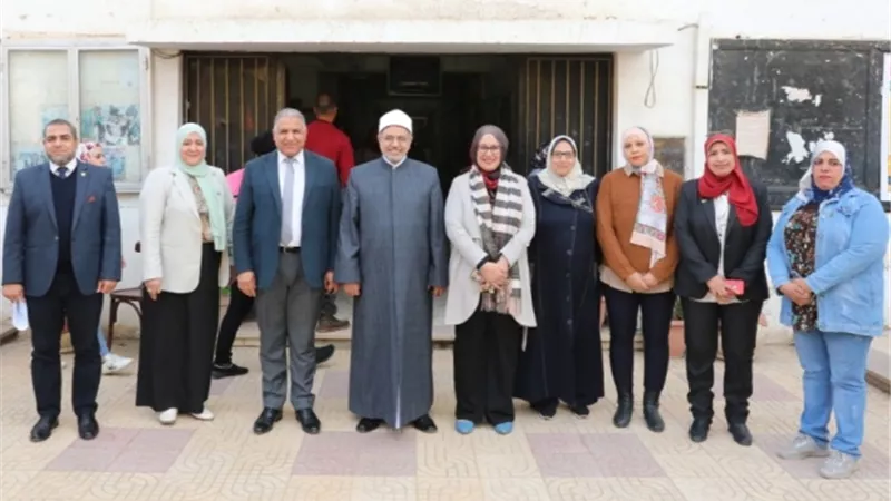 داود يتابع انتظام العملية التعليمية لكلية التربية بنات بمدينة نصر