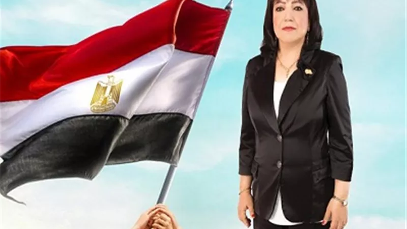 فايقة فهيم: السيسي يضع على عاتقه مهمة بناء وتطوير مصر