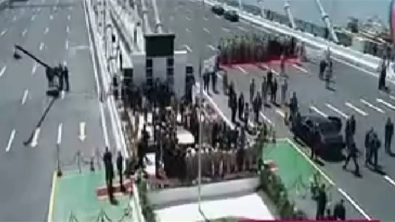 السيسي يفتتح كوبري تحيا مصر الملجم الأكثر عرضا في العالم..صور