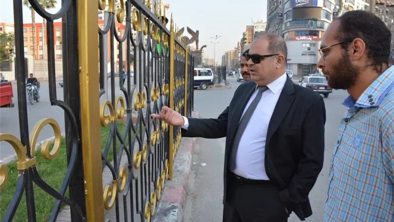 محافظ الغربية.. يتفقد شارع البحر بطنطا فى إطار تطويره ويتابع اعمال الدهانات والتجميل بالصور