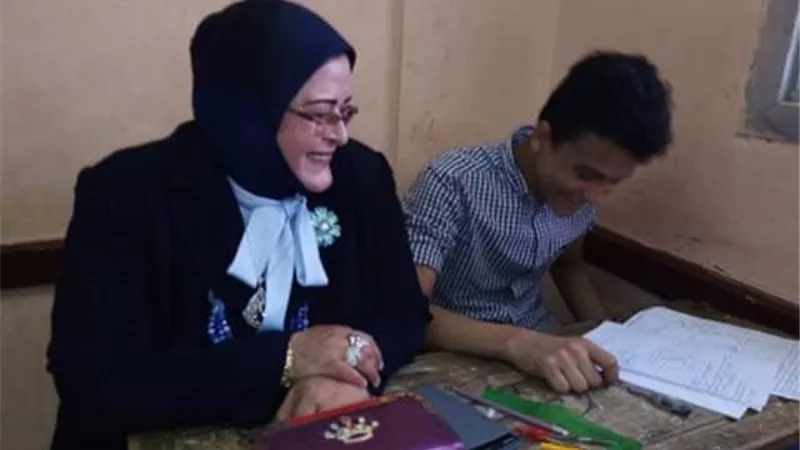 وكيل تعليم كفر الشيخ تتفقد عدداً من لجان الشهادة الإعدادية