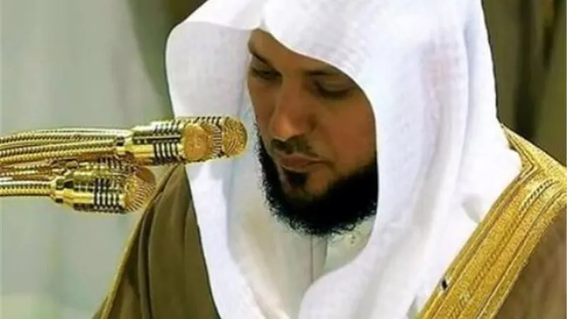 المعيقلي يؤم المصلين في صلاة التراويح بالمسجد الحرام