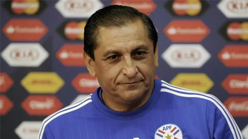 دياز يرشح هذا اللاعب للانتقال إلى بيراميدز