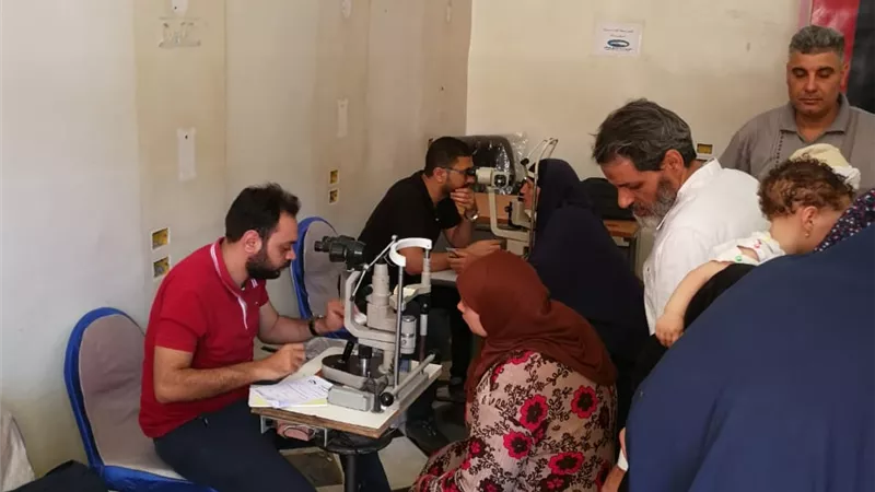 الكشف على 200 حالةفى قافلة مستقبل وطن للعيون باسحاقة كفرالشيخ