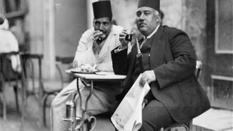 مقاهى مصر المحروسة على مر الزمان (1)