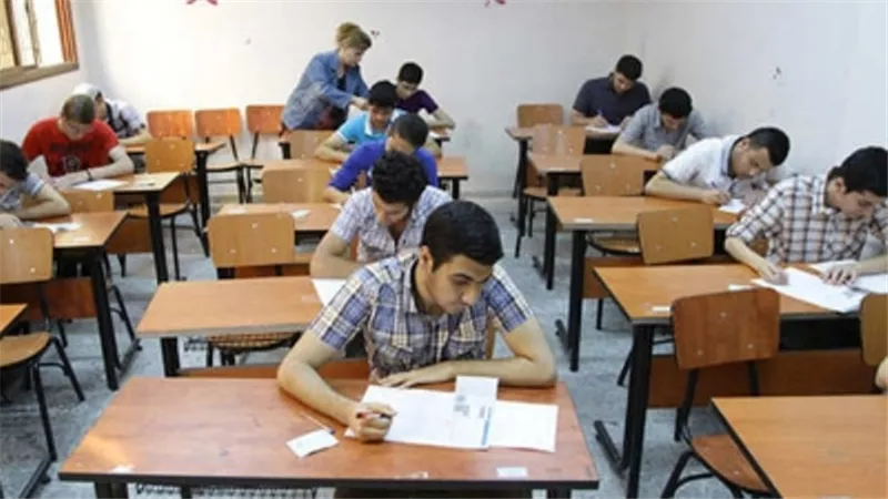 حالات حرمان طلاب الدبلومات الفنية من اداء الامتحان