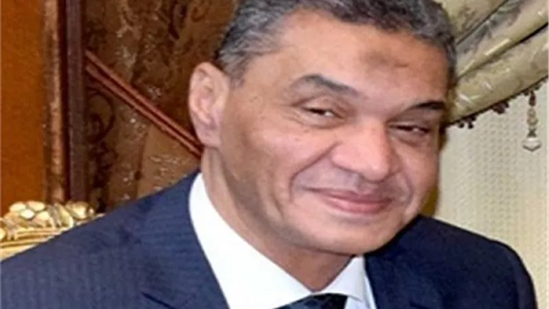 مباحث الشرقية تعيد طفل لاسرتة بعد 3 ايام من اختطافة