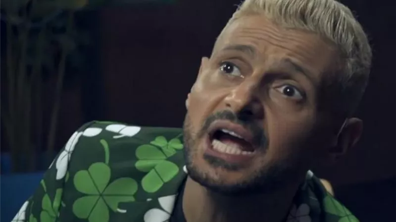 انقلب السحر على الساحر .. رامز جلال يقع ضحية برنامج مقالب