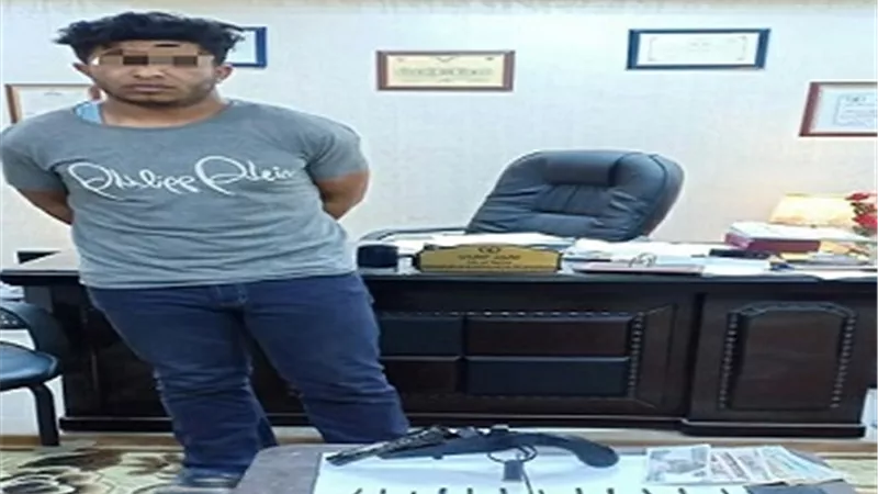 ضبط عاطل بحوزته 25 قطعة حشيش وسلاح فى الغربية
