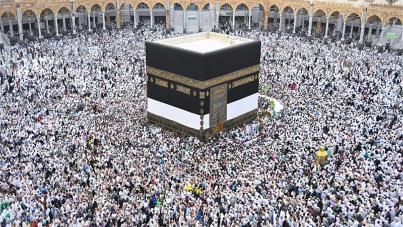 رب اجعل هذا البلد آمنا .. دعوة مباركة من نبي الله إبراهيم للبلد الحرام
