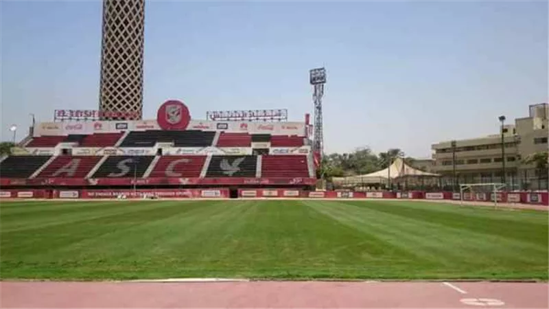 حريق بملعب التتش بالنادى الاهلى بالجزيرة