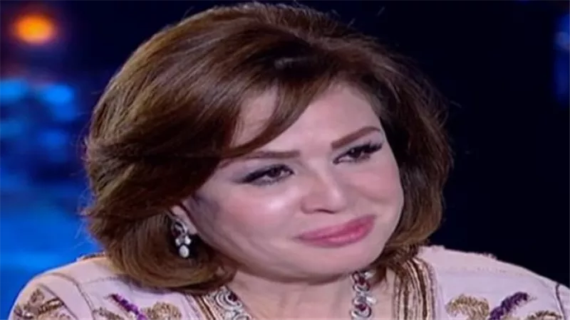 الهام شاهين لبسمة وهبة : 