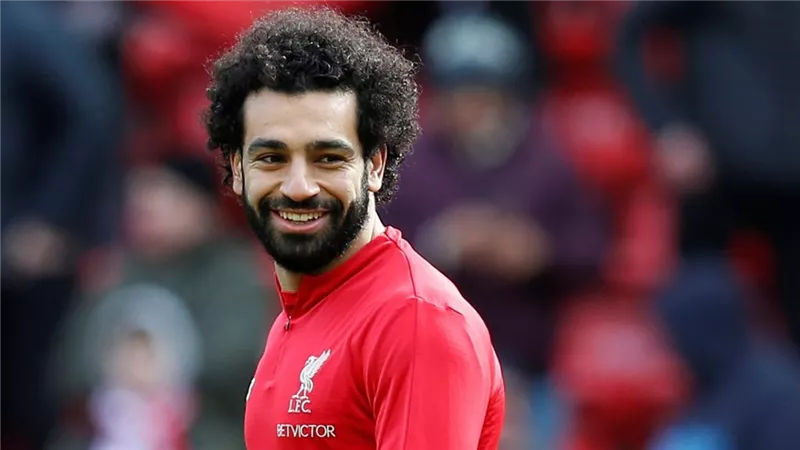 فيفا 19 تضم محمد صلاح لفريق الموسم للدورى الإنجليزى