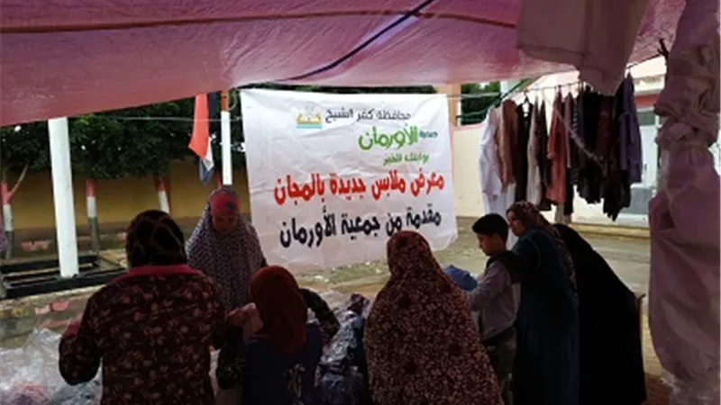 معرض للملابس الجاهزة بالمجان فى بيلا