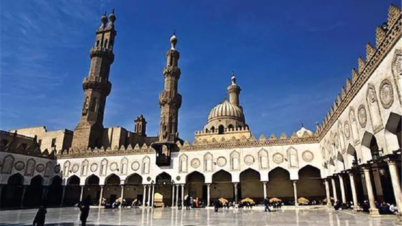 حدث في 14 رمضان.. وضع حجر أساس الجامع الأزهر..سيطرة المسلمين على سرقوسة