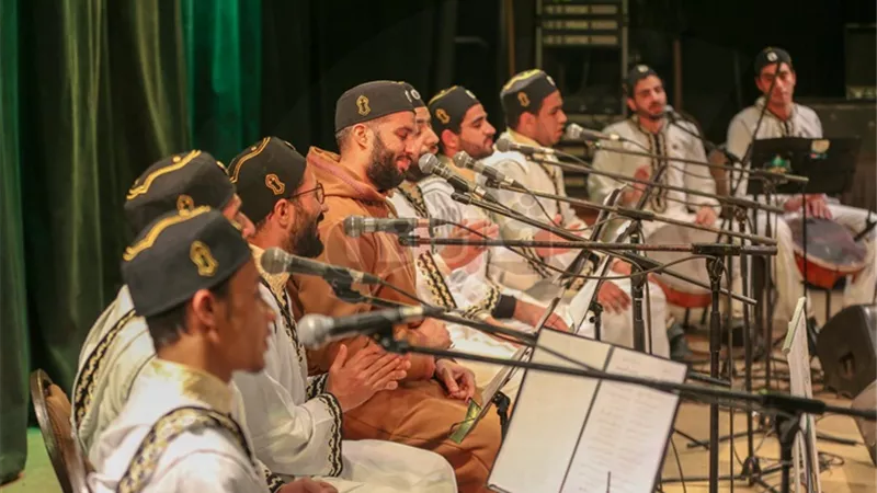 نور النبي تتغنى بصفات الرسول فى الاوبرا
