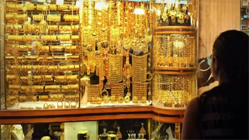 استقرار بأسعار الذهب فى مستهل تعاملات الاثنين