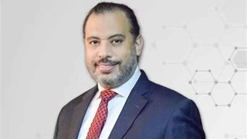 مع الاسراف في الاكل خلال رمضان.. طبيب يكشف عن حل سحري للتخلص من الترهلات