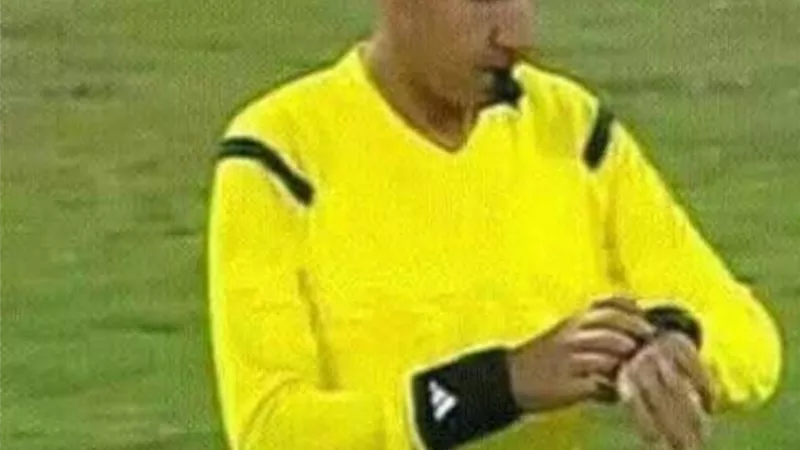طاقم تحكيم مصري لكلاسيكو الصفاقسي والنجم الساحلي