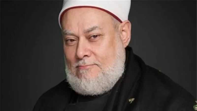 متى يفطر المسافر بالطائرة؟