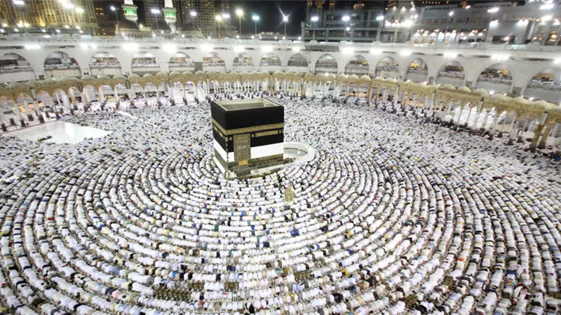 السياحة تتلقي طلبات تصعيد الحجاج والمشرفين..اليوم