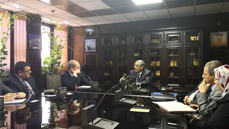 وزير الكهرباء يستقبل مسئول ملف الطاقة بالبنك الأوروبي