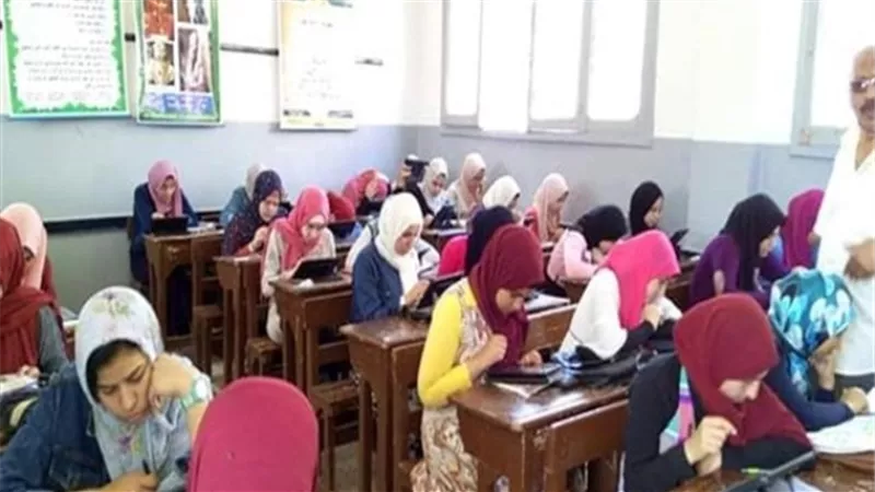 نسبة الاداء الاليكترونى لطلاب الصف الاول الثانوى 78.% بتعليم الجيزة