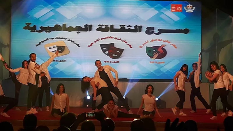 وزيرة الثقافة تشهد اللقاء الثانى لشباب المخرجين بالانفوشى .. صور