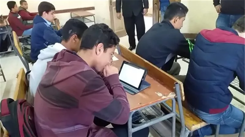 الجروبات التعليمية توجه رسالة لطلاب اولى ثانوي