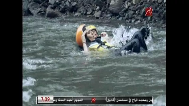 انهيار حلا شيحة بعد وقوعهامن اعلى الكوبرى