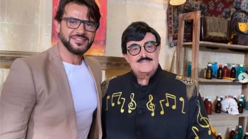 لوك جديد يجمع بين سمير غانم و سامو زين