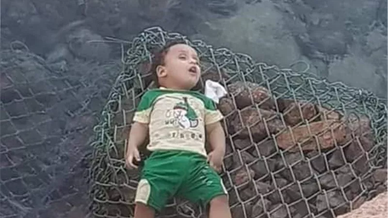 جبروت أم يهز شرم الشيخ..خنقت طفلها والقته بالشاطئ