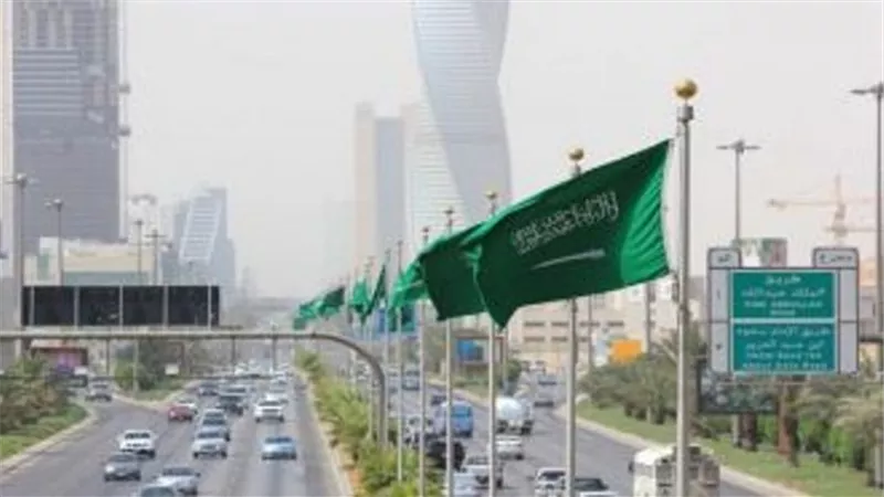 بدء العمل بلائحة الذوق العام في السعودية.. الغرامة تصل إلى 5000 ريال