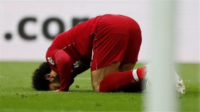 مفاجأة .. صلاح تعرض للتهديد بسبب اصراره على الصيام