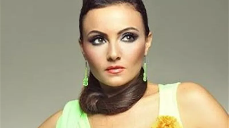 أول تعليق للفنانة بشرى بعد وقوعها ضحية 