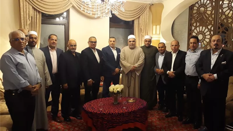الجاليه المصريه برومانيا على مائدة الملحق اللعسكرى ببوخارست