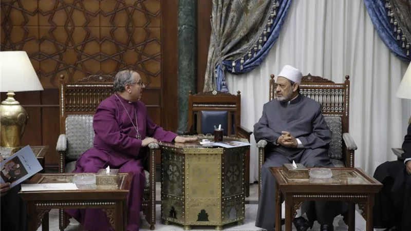 شيخ الأزهر يستقبل وفد الكنيسة الأسقفية للتهنئة بعيد الفطر