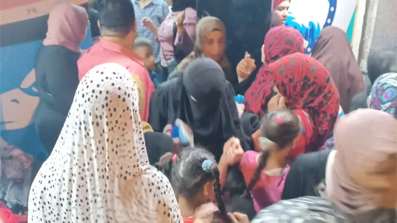 مستقبل وطن بورسعيد ينظم معرضاُ لتوزيع الملابس المجانية ضمن مبادرة 