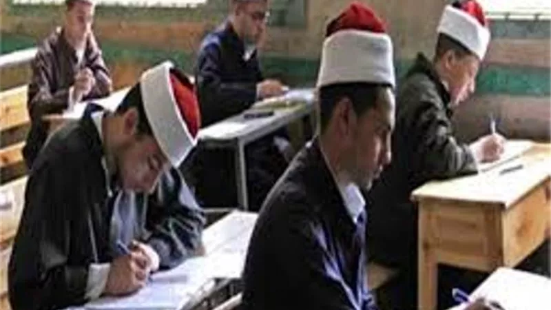 رئيس منطقة الشرقية:امتحانات الثانوية الازهرية تسير بشكل طبيعى