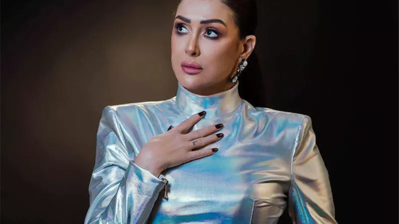 غادة عبد الرازق : 
