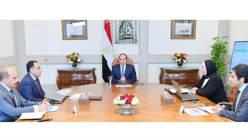 الرئيس السيسي: الاستمرار في تطوير جهاز تنمية المشروعات المتوسطة والصغيرة وتشجيع الابتكار